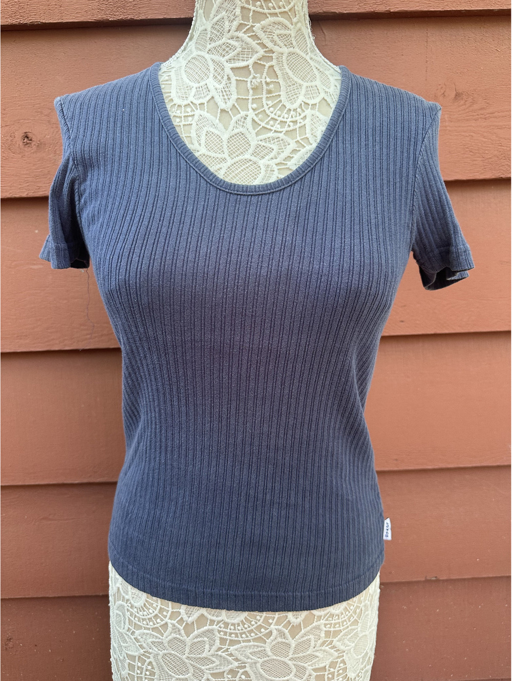 Vintage 90s Levi’s Blue Ribbed Scoop Neck Baby Tee